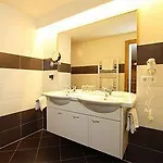Hotel Familien- Und Vitalhotel Muehlpointhof Lofer