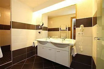 Hotel Familien- Und Vitalhotel Muehlpointhof Lofer